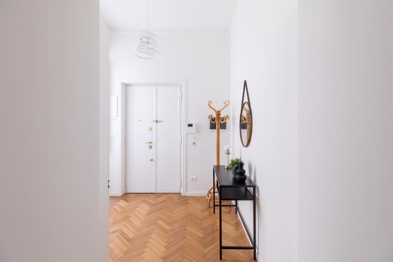 Iflat Colosseum Bright Grandmary Rome Bagian luar foto