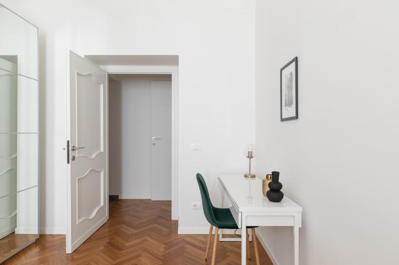 Iflat Colosseum Bright Grandmary Rome Bagian luar foto
